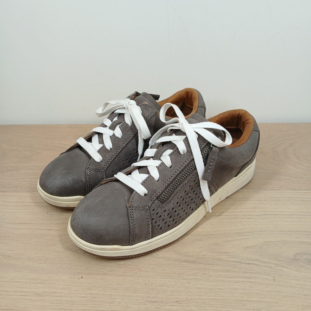 Earth Low Top Sneakers Women's 8 Grey Leather Side Zip Grey Size 8.5